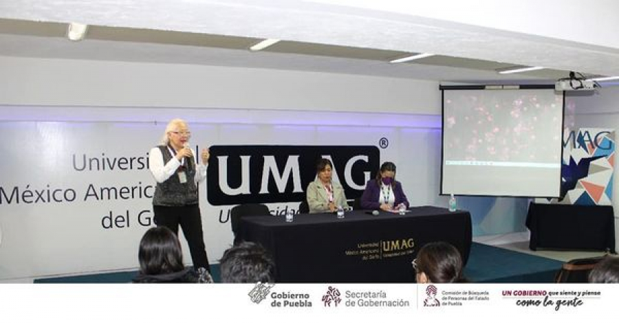Nuestra titular María del Carmen Carabarin Trujillo, dio una plática con el fin de sensibilizar en la búsqueda de personas desaparecidas a los estudiantes y catedráticos de la Universidad México Americana del Golfo